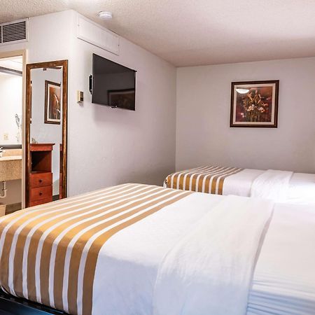 בויזי Best Western Vista Inn At The Airport מראה חיצוני תמונה