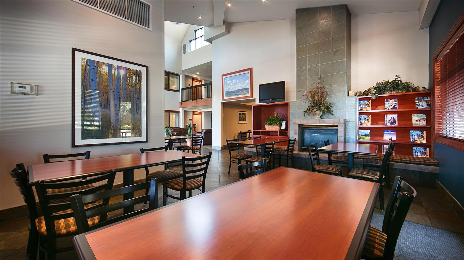 בויזי Best Western Vista Inn At The Airport מראה חיצוני תמונה