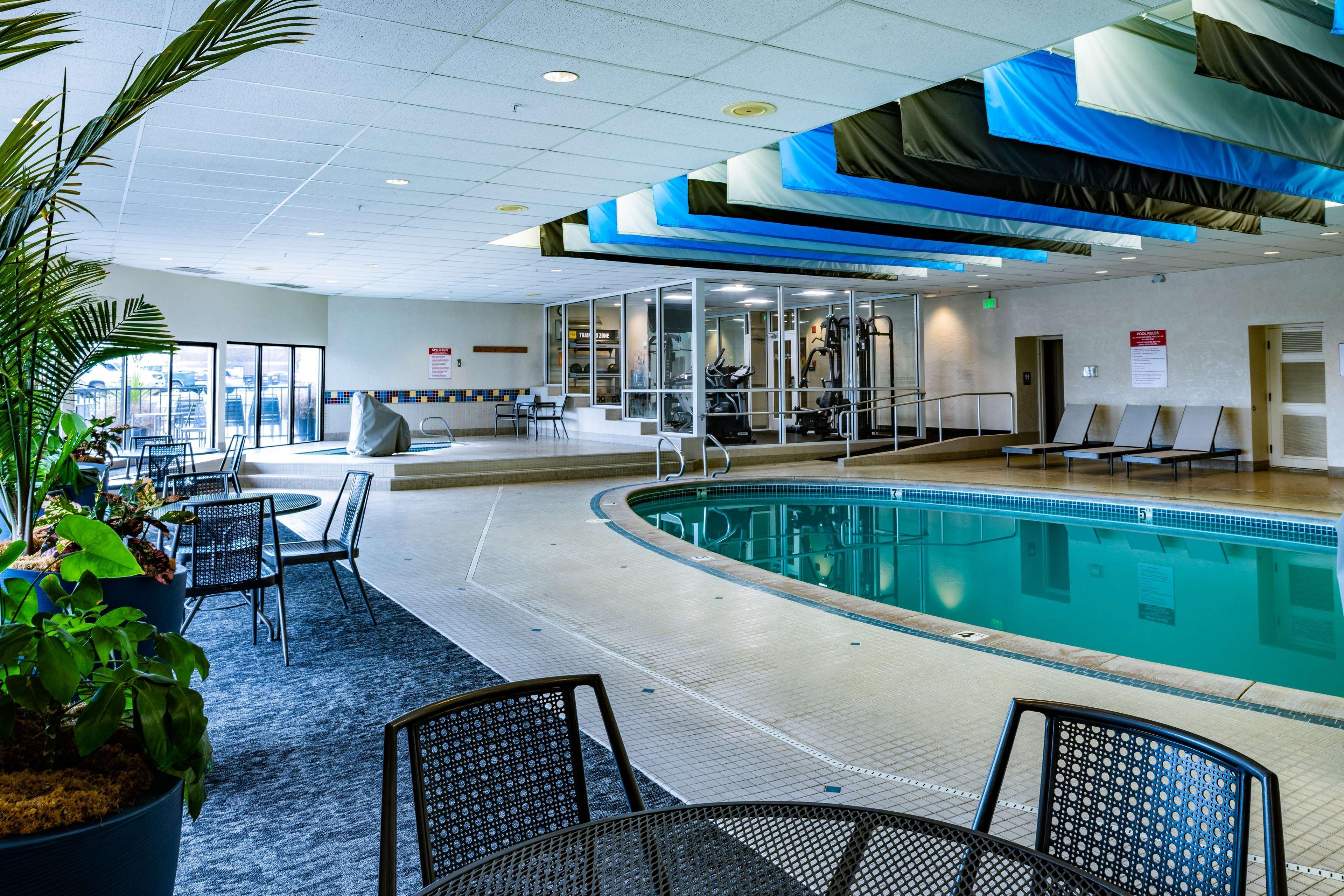 בויזי Best Western Vista Inn At The Airport מראה חיצוני תמונה