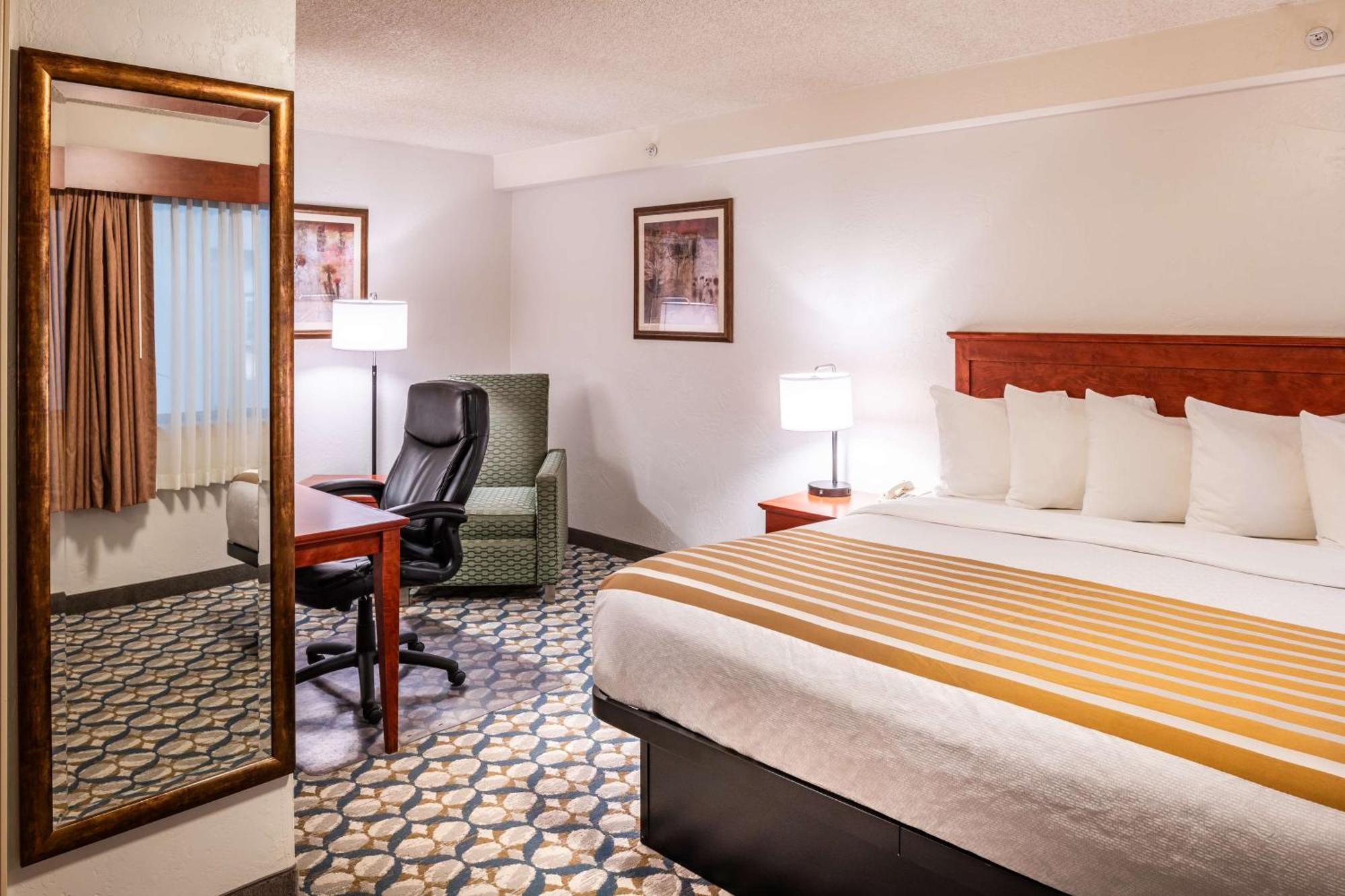 בויזי Best Western Vista Inn At The Airport מראה חיצוני תמונה